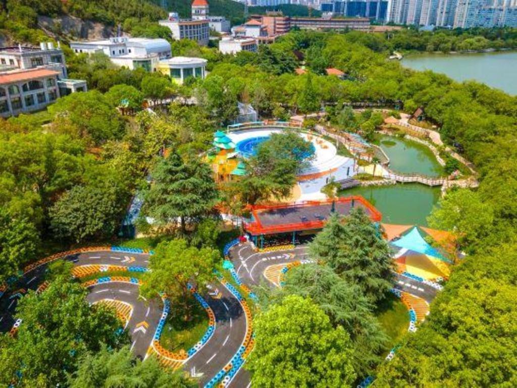 New Century Grand Hotel Шичо Екстериор снимка