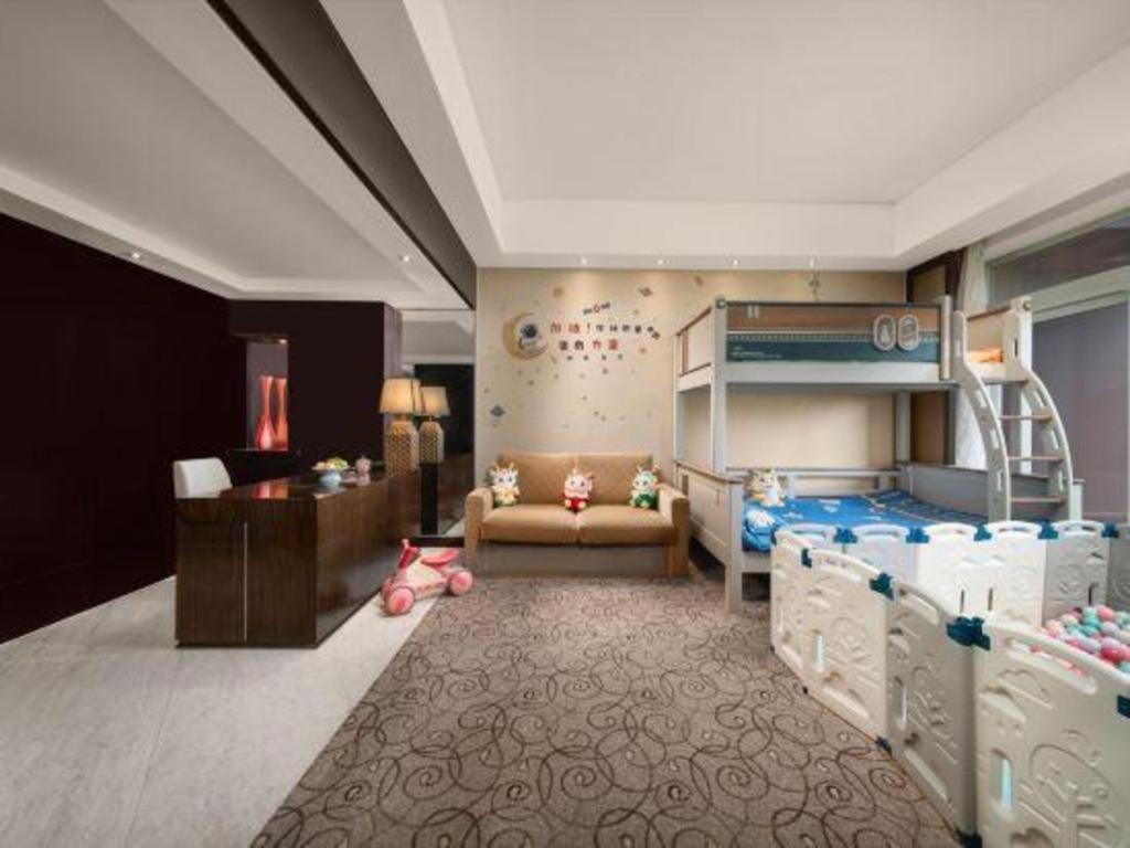 New Century Grand Hotel Шичо Екстериор снимка