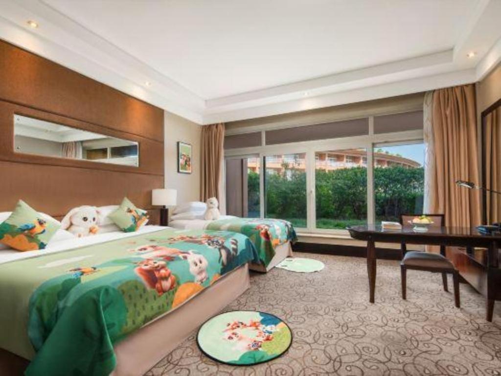 New Century Grand Hotel Шичо Екстериор снимка