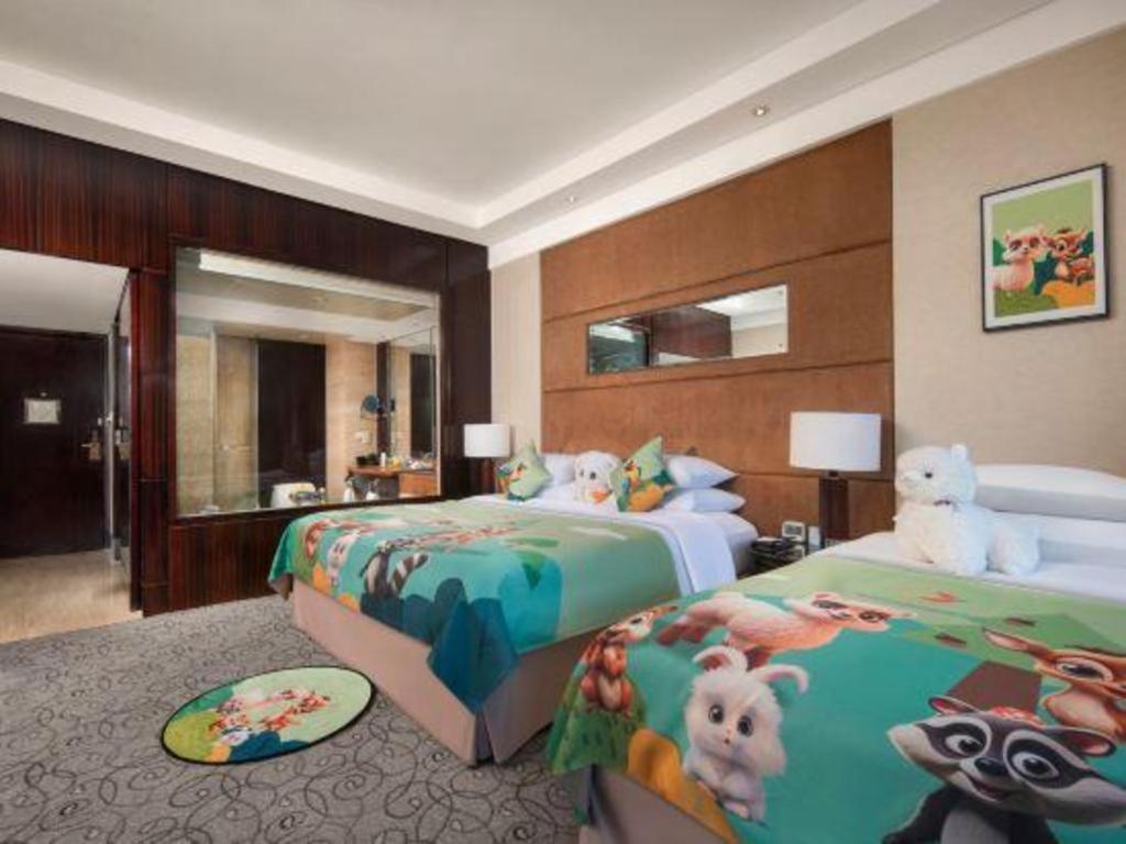 New Century Grand Hotel Шичо Екстериор снимка