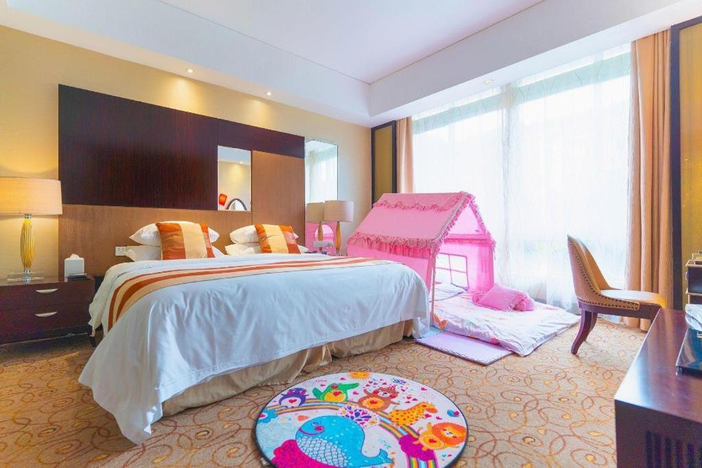 New Century Grand Hotel Шичо Екстериор снимка