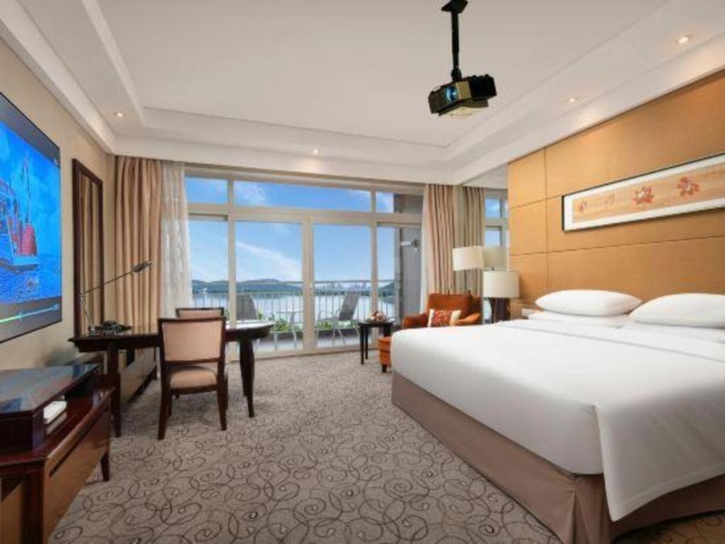New Century Grand Hotel Шичо Екстериор снимка